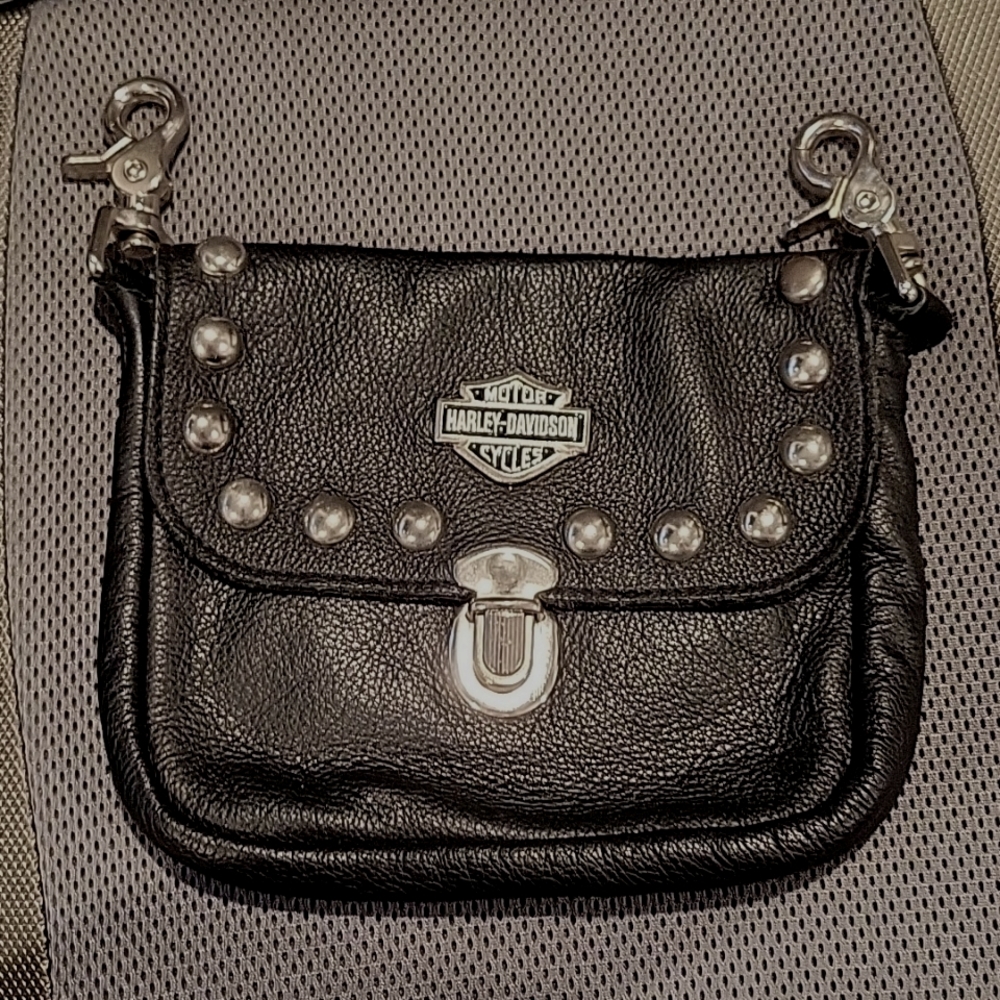 HARLEY DAVIDSON Black Leather Clip on Hip Bag - Like New!